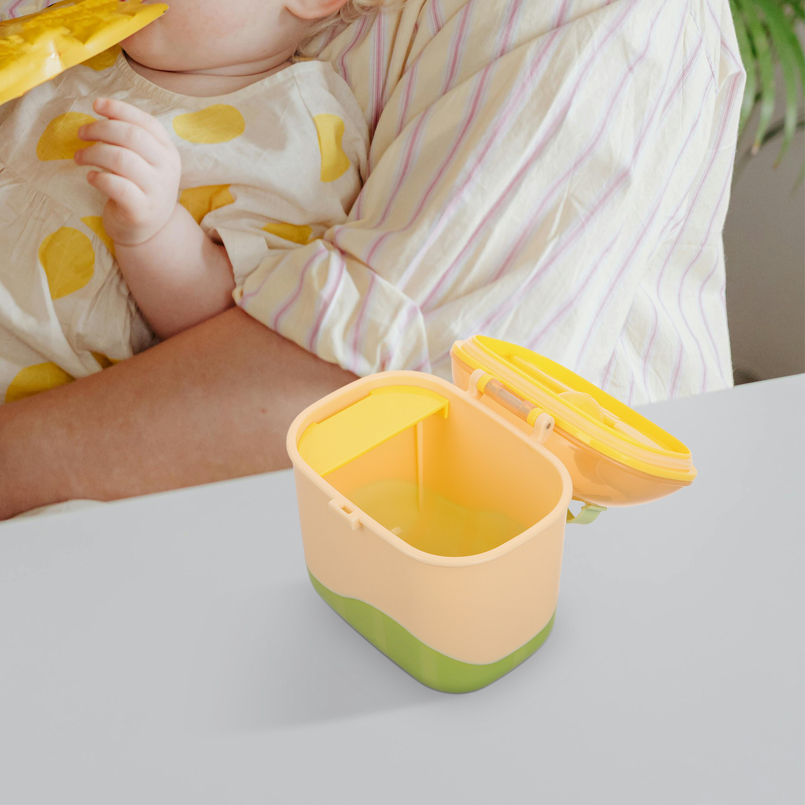 携帯用ベビーミルクパウダーディスペンサー、旅行用ミルクパウダ - Food Storage Dispenser のレビューと価格